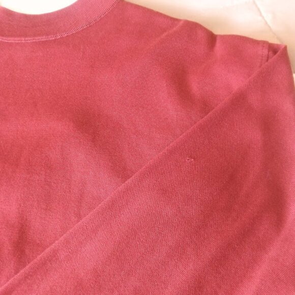 ST. CROIX SHOP Red Fine Knit Sweater Lightweight Made in The USA Breathable XL - Picture 7 of 10